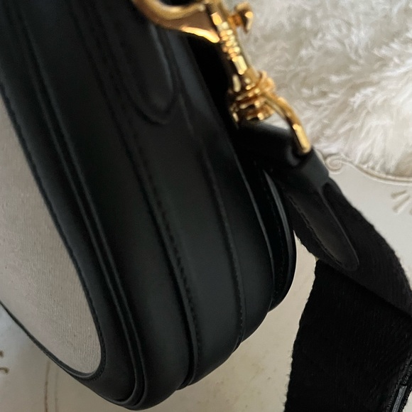 MCM Mode Travia collection canvas and leather crossbody messenger bag new COA - Picture 7 of 12